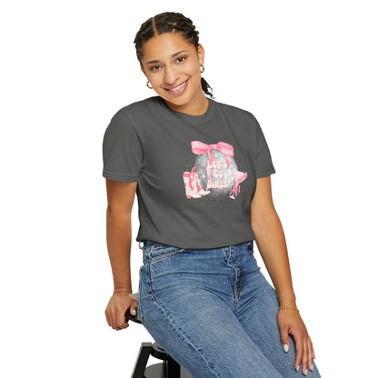 Girls Night Out Graphic Tee